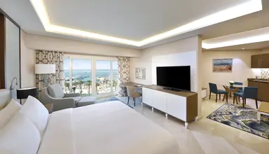 Hilton Plaza