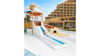 Hilton Plaza