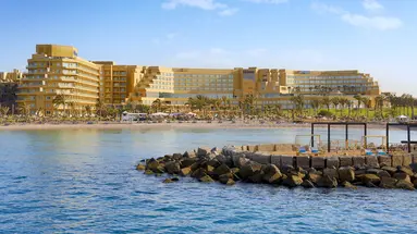 Hilton Plaza 