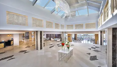 Hilton Plaza