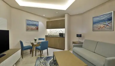 Hilton Plaza