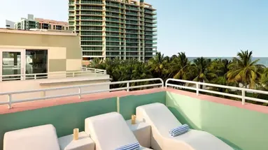 Hilton Vacation Club Crescent On South Beach