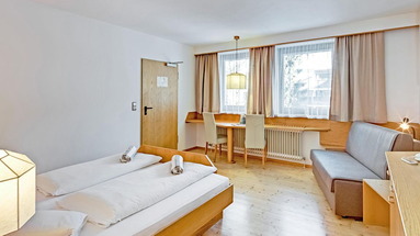Hinteregger (Matrei in Osttirol)