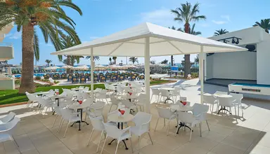 Hipotels Mercedes Aparthotel