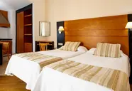 HL Miraflor Suites (ex. Miraflor Suites)