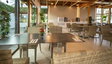 HL Miraflor Suites (ex. Miraflor Suites)