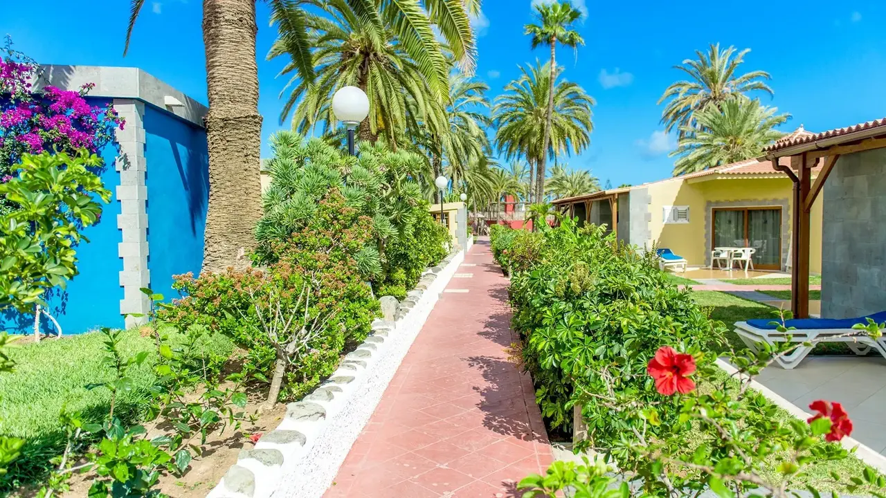 HL Miraflor Suites (ex. Miraflor Suites)