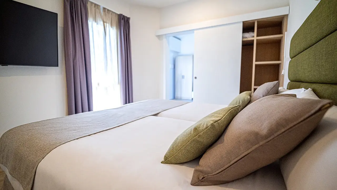 HL Miraflor Suites (ex. Miraflor Suites)
