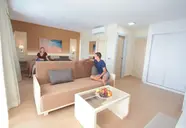HL Suite Nardos