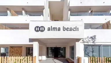 HM Alma Beach