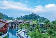 Holiday Ao Nang Beach Resort