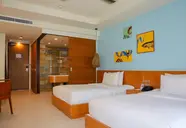 Holiday Ao Nang Beach Resort