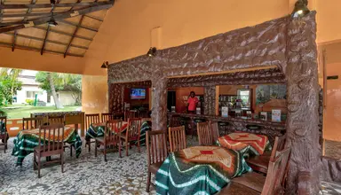 Holiday Beach Club