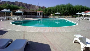Holiday Beach Motel