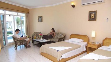 Holiday Beach Motel