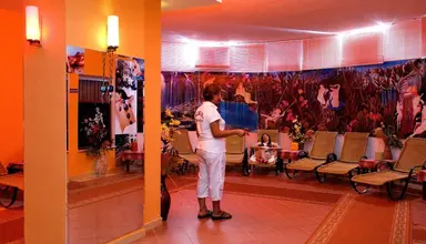 Holiday Garden Resort