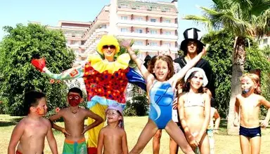 Holiday Garden Resort 