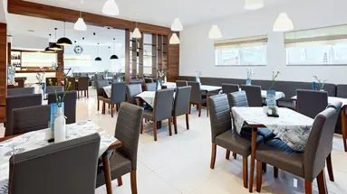 Holiday Home & Spa