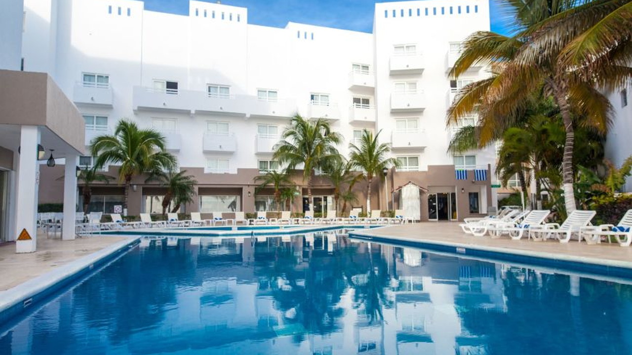Holiday Inn Cancun Arenas
