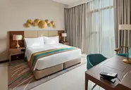 Holiday Inn Dubai Al Maktoum Airport
