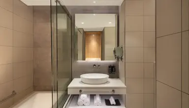 Holiday Inn Dubai Business Bay