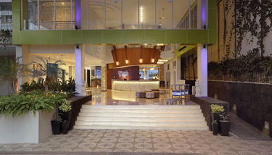 Holiday Inn Express Bali Kuta Square