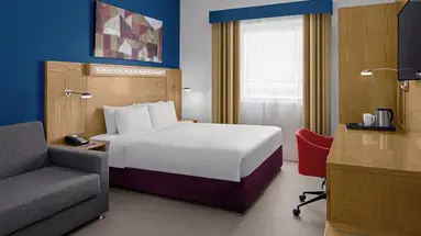 Holiday Inn Express Dubai Airport