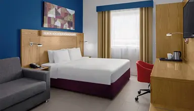 Holiday Inn Express Dubai Airport