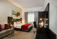 Holiday Inn Express Internet City