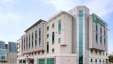 Holiday Inn Express Safa Park