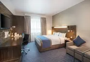 Holiday Inn Express Safa Park