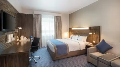 Holiday Inn Express Safa Park