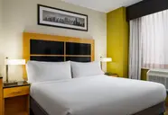 Holiday Inn Express Wall Street