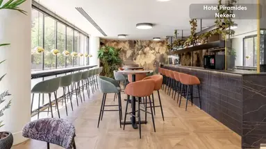 Holiday Inn Madrid - Piramides
