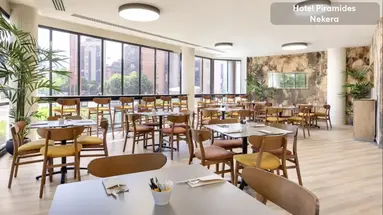 Holiday Inn Madrid - Piramides