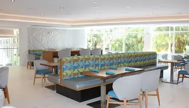 Holiday Inn Miami Beach-Oceanfront