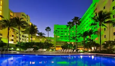 Holiday Inn Miami Beach-Oceanfront
