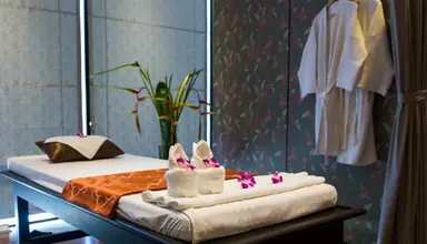 Holiday Inn Resort Phuket Surin Beach By IHG