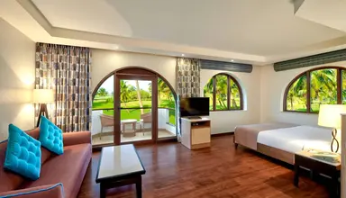 Holiday Inn Resort