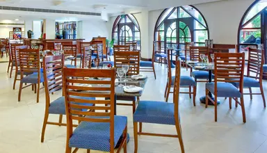 Holiday Inn Resort