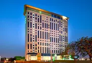 Holiday Inn & Suites Dubai Festival City