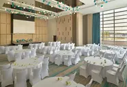 Holiday Inn & Suites Dubai Festival City