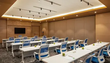 Holiday Inn & Suites Dubai Science Park
