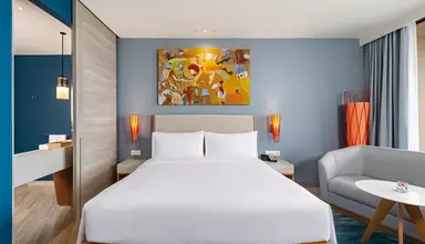 Holiday Inn Vana Nava Hua