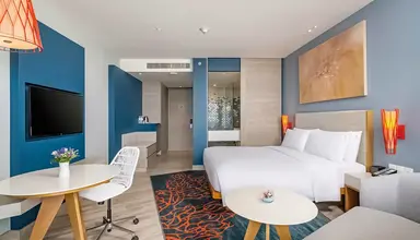 Holiday Inn Vana Nava Hua