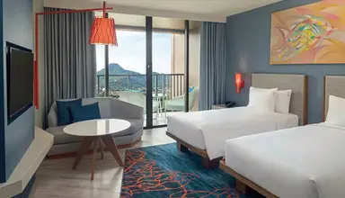Holiday Inn Vana Nava Hua
