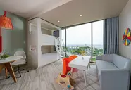 Holiday Inn Vana Nava Hua