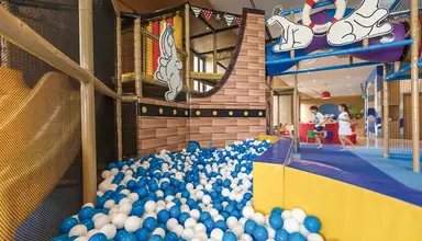 Holiday Inn Vana Nava Hua