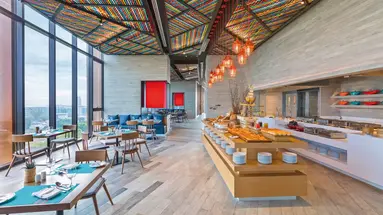 Holiday Inn Vana Nava Hua