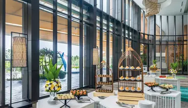 Holiday Inn Vana Nava Hua